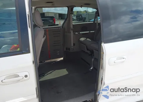 2002 Dodge Grand Caravan Sport z USA, uszkodzony, nr VIN 2B4GP44352R547194